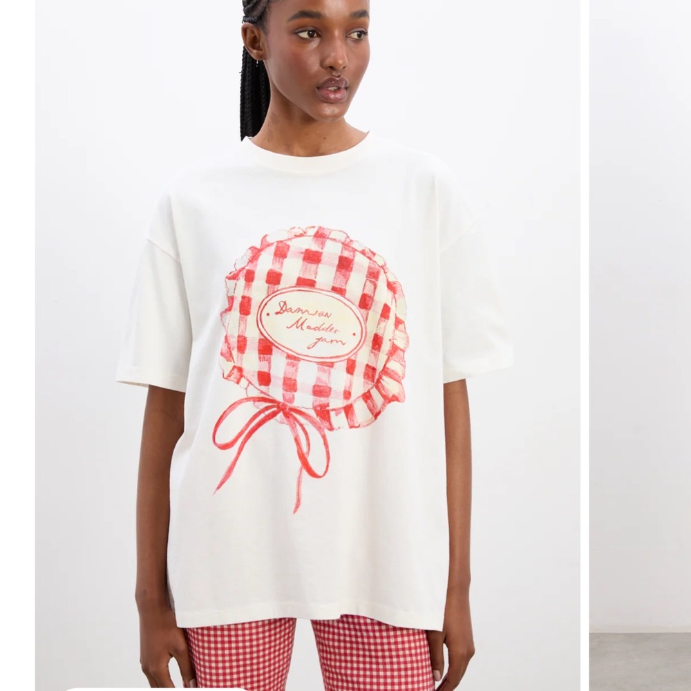 Damson Madder Berry Jam Boyfriend Tee Ecru